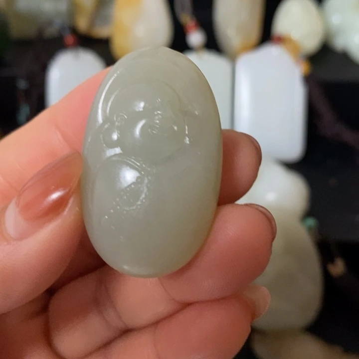 和田玉（糖玉）未镶嵌颈饰