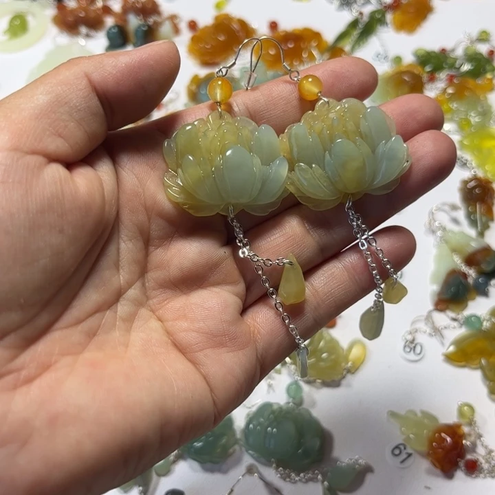 合金蛇纹石玉耳饰