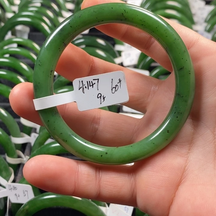 未镶嵌手镯和田玉（碧玉）60