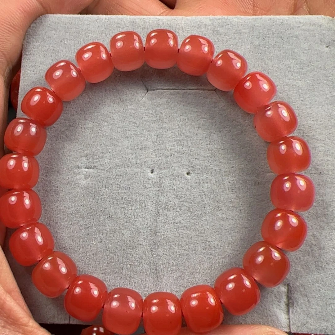 南红玛瑙手串未镶嵌三***哇