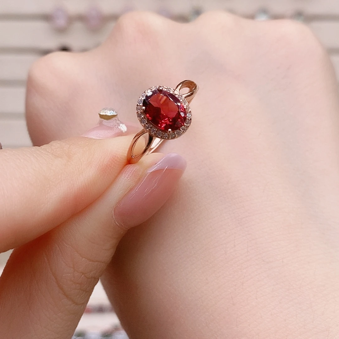 银S925镶嵌戒指石榴石戒指