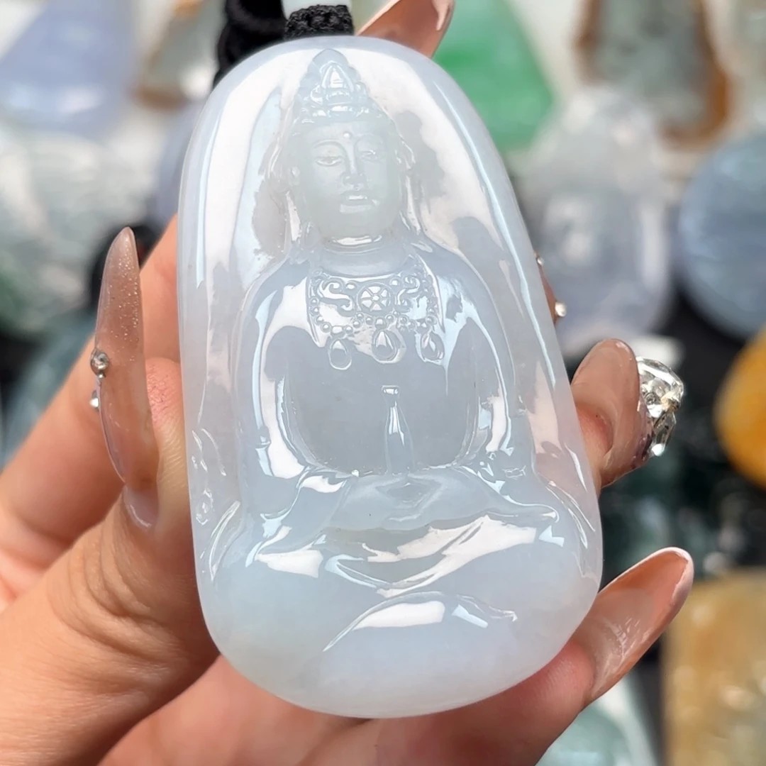 翡翠未镶嵌颈饰素衣