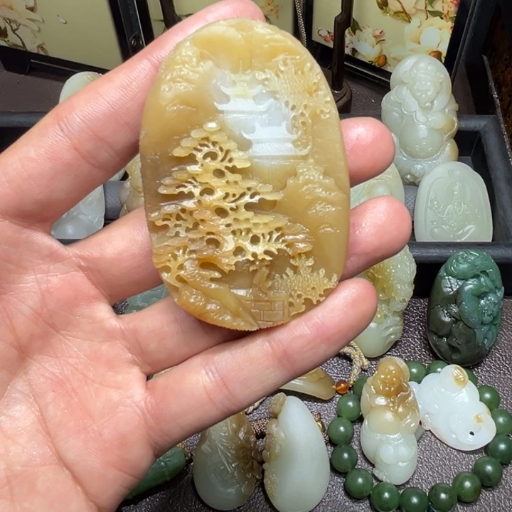 和田玉未镶嵌颈饰