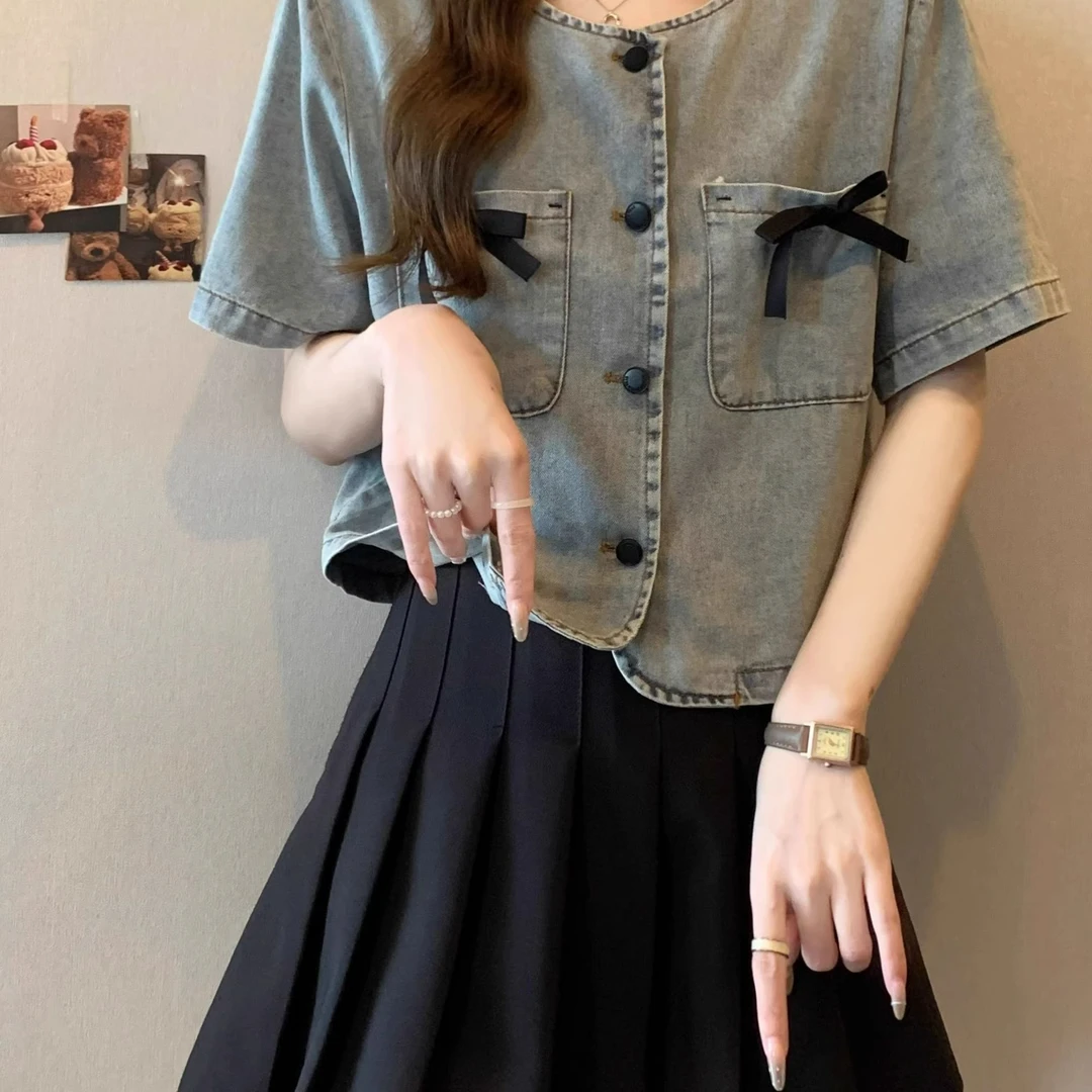 2025夏季新款设计感小众蝴蝶结牛仔短袖女韩版简约小个子短款上衣