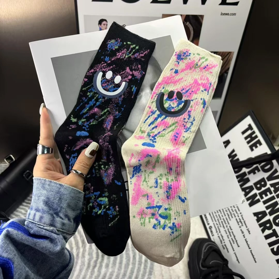 JIEXI潮酷街头个性不规则彩色喷漆涂鸦笑脸中筒袜 两双装wz068