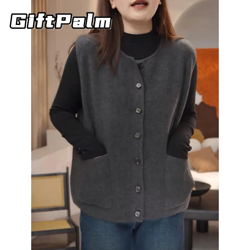 GiftPalm女装胖mm覆古无袖针织马甲背心外穿秋季叠穿坎肩马夹时尚