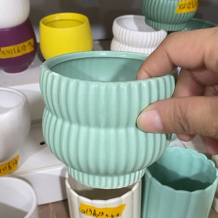 陶盆有孔 瑕疵针孔漏釉介意勿拍外口 10外高9