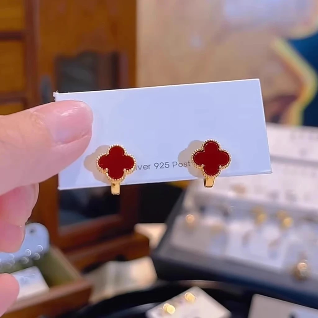 合金树脂耳饰 中国风经典小众红色花朵耳环精致红色时尚法式耳饰