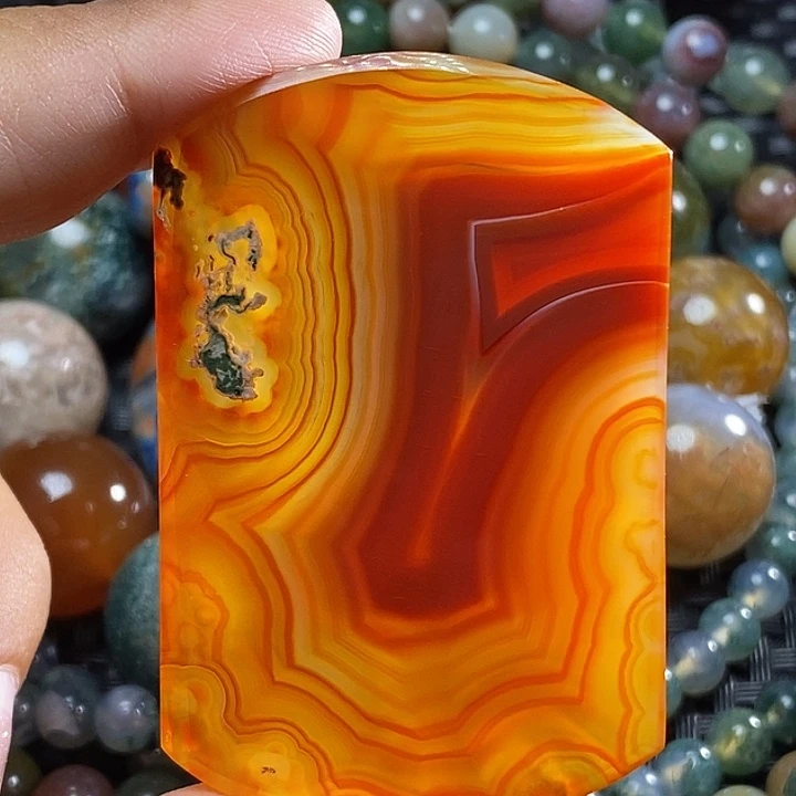 未镶嵌颈饰玛瑙/玉髓