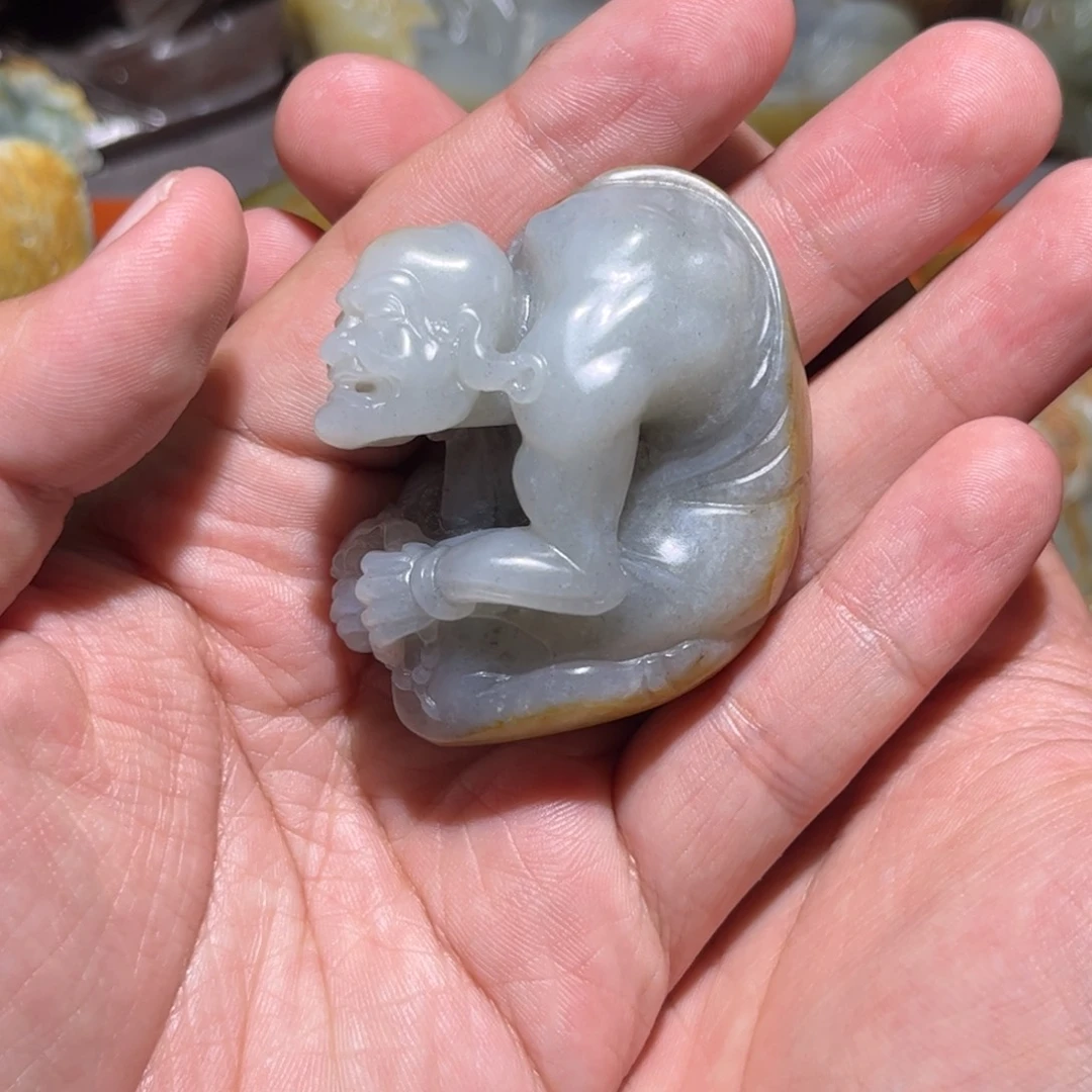 k***e和田玉未镶嵌挂件