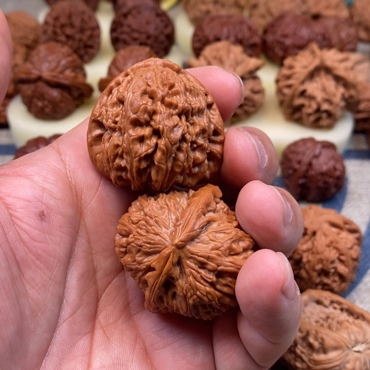 文玩核桃把件H***n核桃