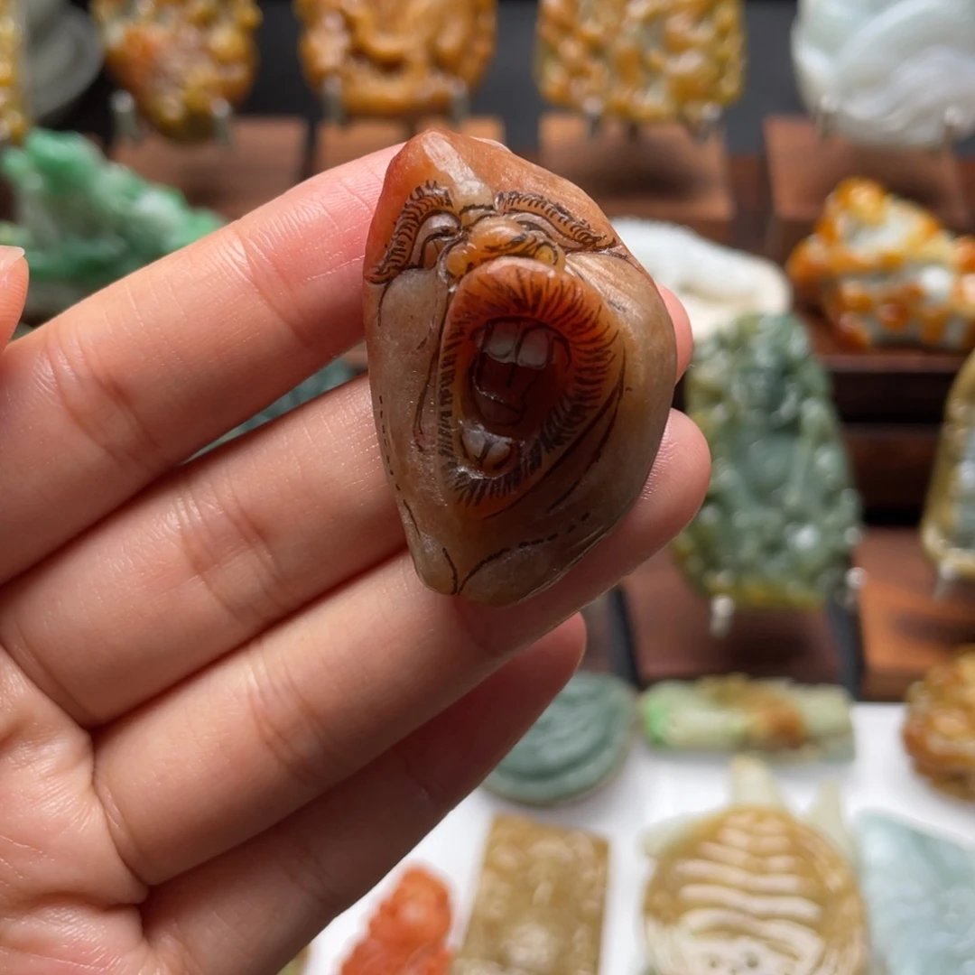 定制翡翠未镶嵌翡翠