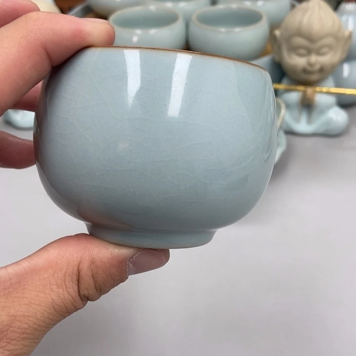瓷哎*鹿天青色张君老师瑕大肚杯