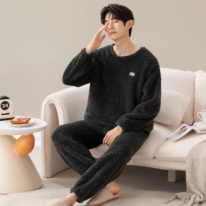 秋冬季法兰绒男士长袖睡衣套装保暖珊瑚绒加绒加厚青少年休闲运动
