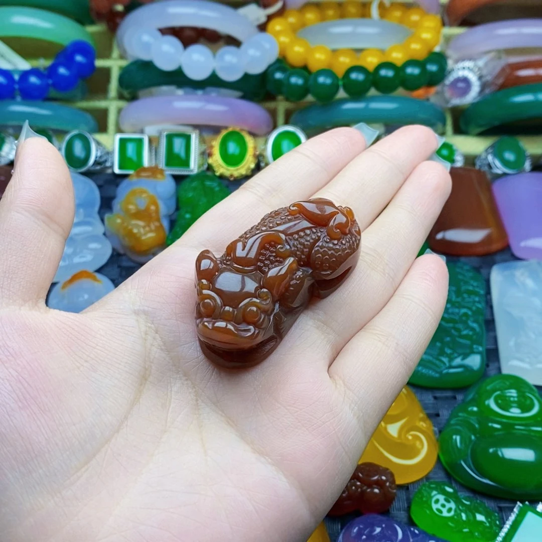 玛瑙/玉髓未镶嵌颈饰滕**税