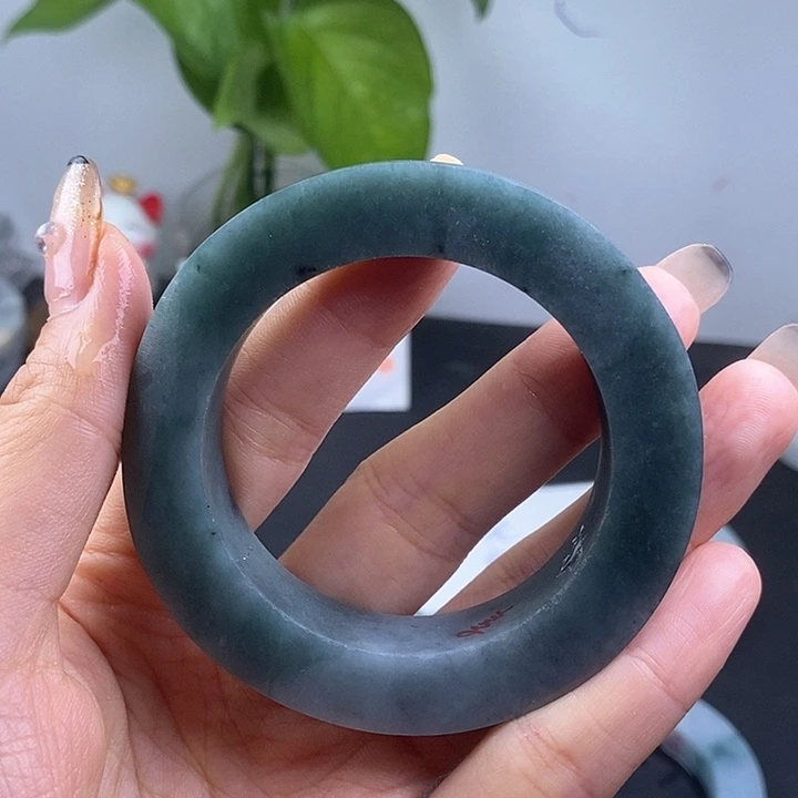 【闪购商品】定制翡翠翡翠手镯未镶嵌家**鼠