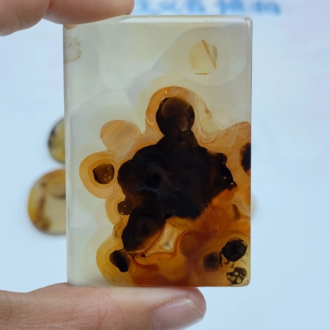 玛瑙/玉髓未镶嵌珠宝半成品