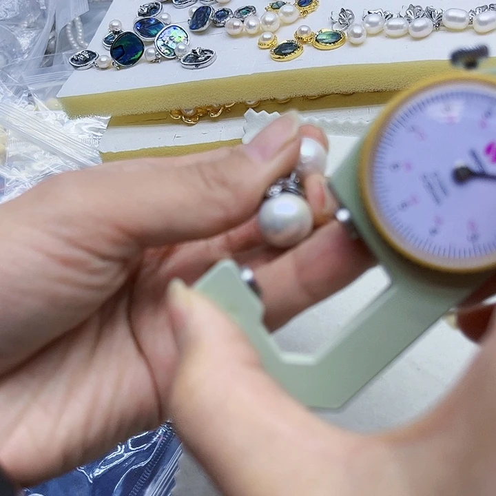 淡水珍珠颈饰银S925镶嵌