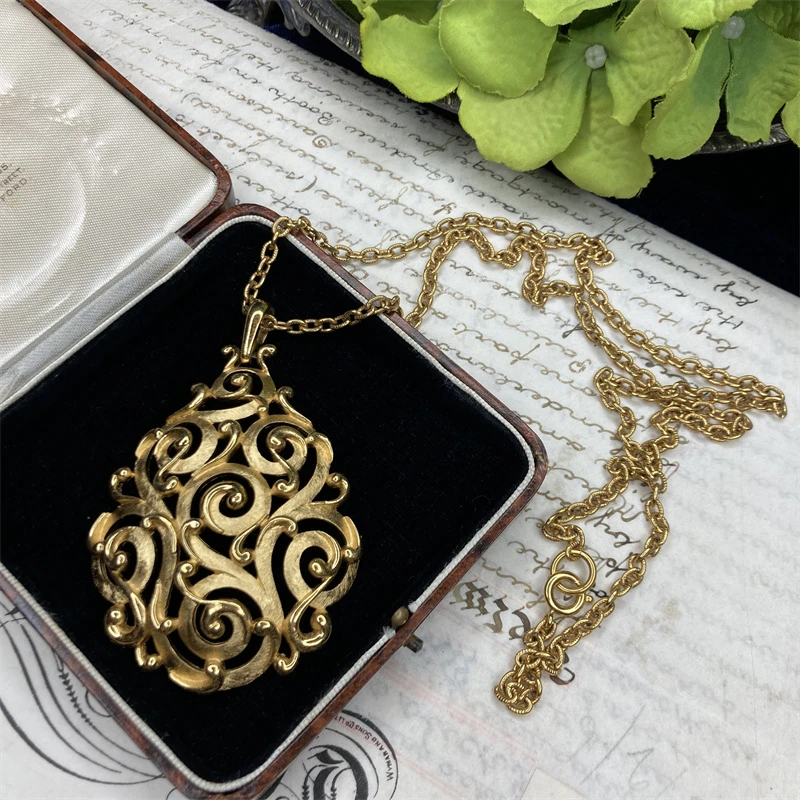 合金项链 trifari金色剪纸花纹项链1-1【2071119-044】