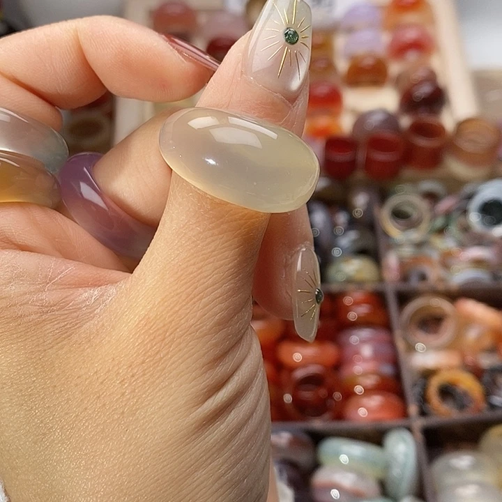 于****玛瑙/玉髓未镶嵌戒指A78不退换港21