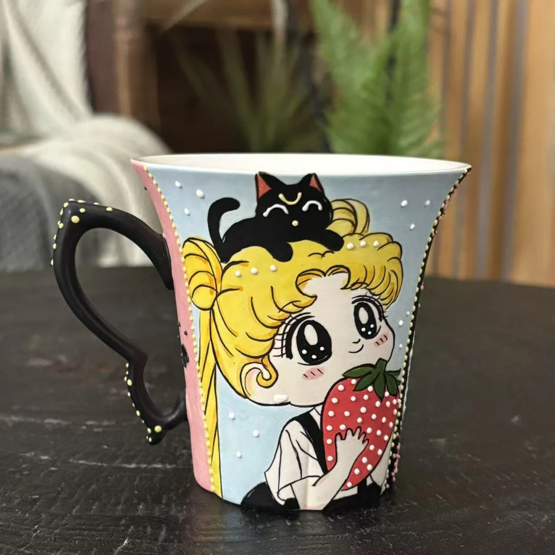 598美少女蝴蝶抱草莓把手杯