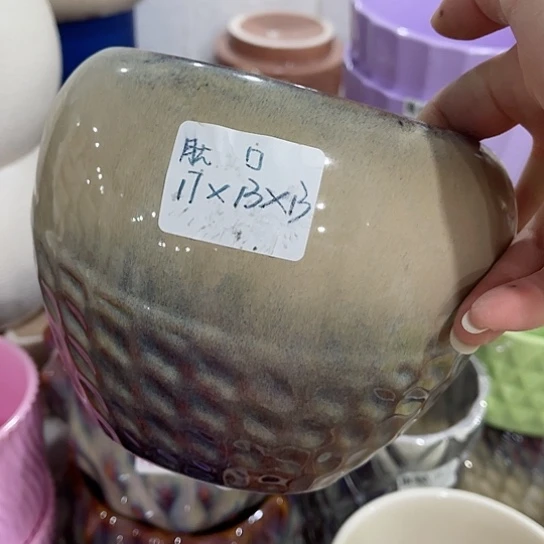 多肉绿植陶瓷花盆9.9包邮，有孔