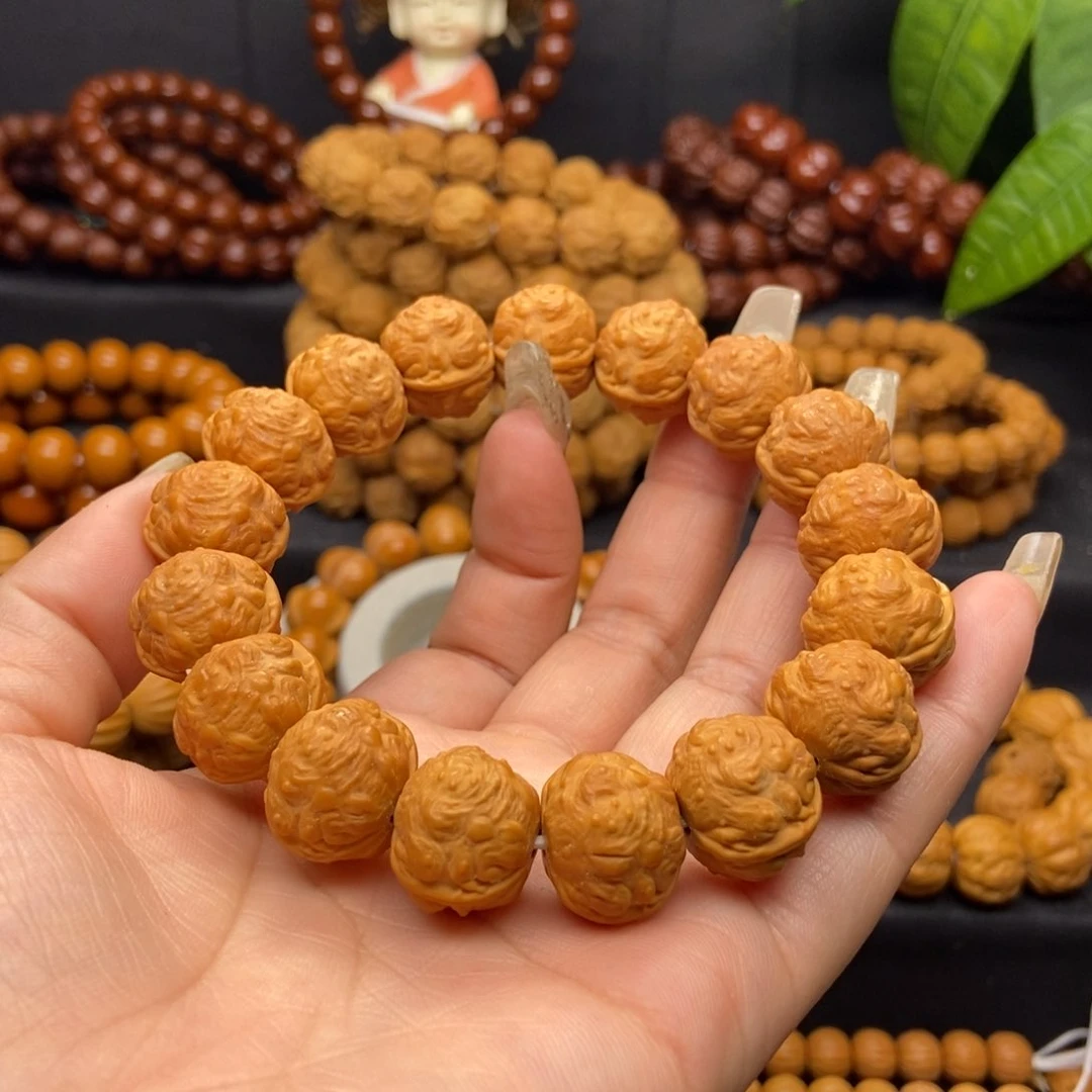 猴头核桃手串@**?蟾王手串