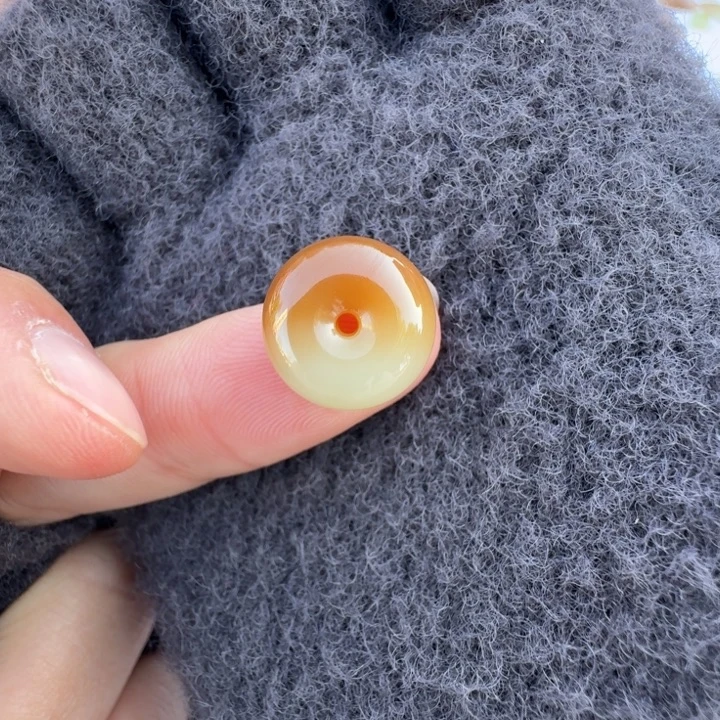 l***y定制和田玉18K金镶嵌卡14.9-6.8