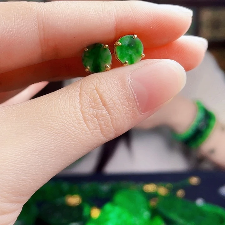 翡翠银S925镶嵌项链多样性