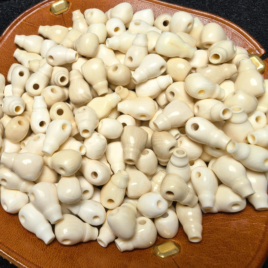 A332天然猛犸象牙奶嘴一体三通配饰冰料对孔约7.7mm