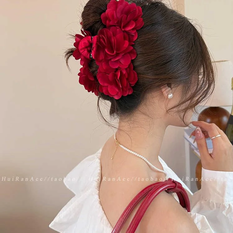 易梦玲同款花朵抓夹女高级感2025新款饱满后脑勺鲨鱼夹发夹发量大