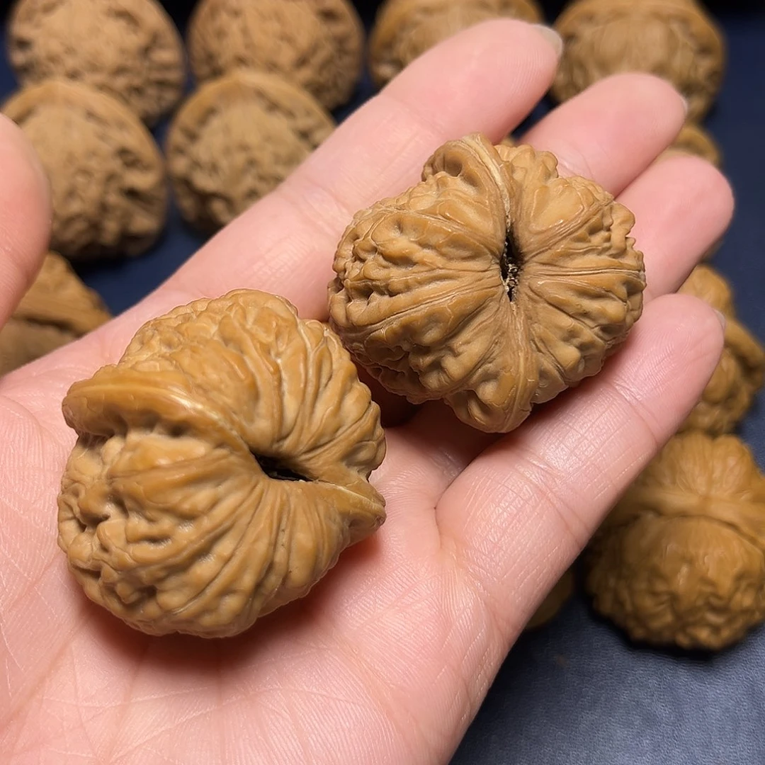 文玩核桃吊坠岁**好元宝42