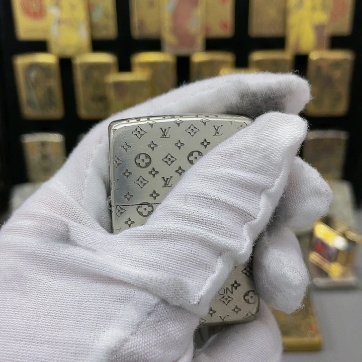 【闪购商品】1941白铜LV