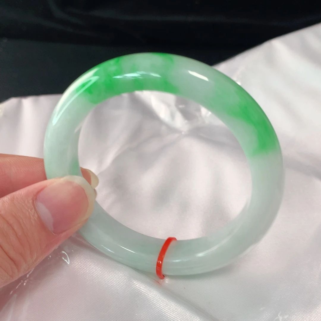 未镶嵌手镯翡翠110
