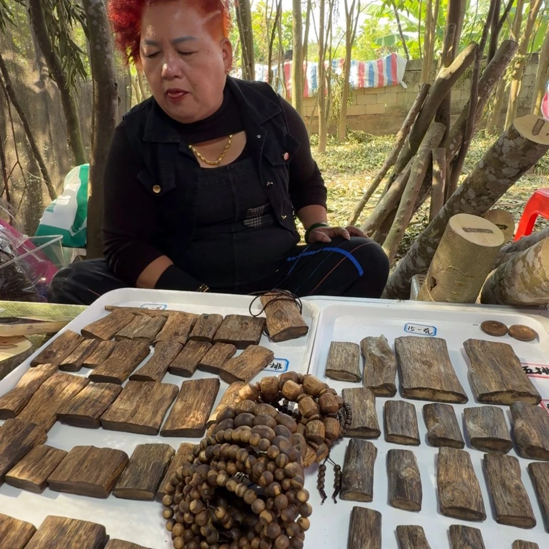 伤***谅线香奇楠沉香原木