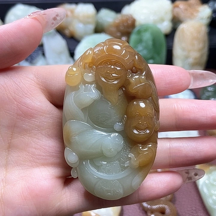 颈饰未镶嵌和田玉