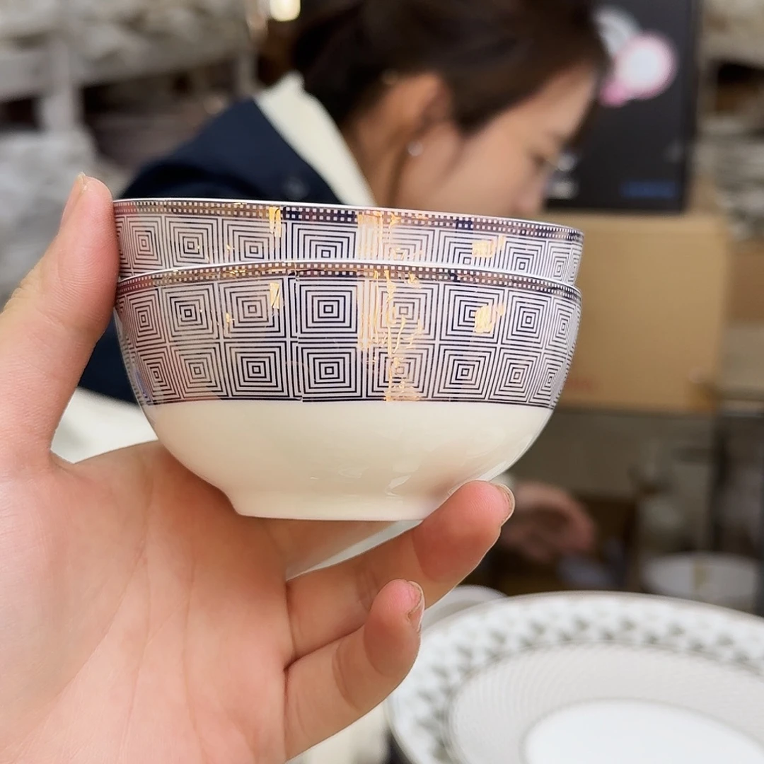 骨瓷高骨4英寸饭碗10只外贸骨瓷瑕疵品不忒不还 39米包邮
