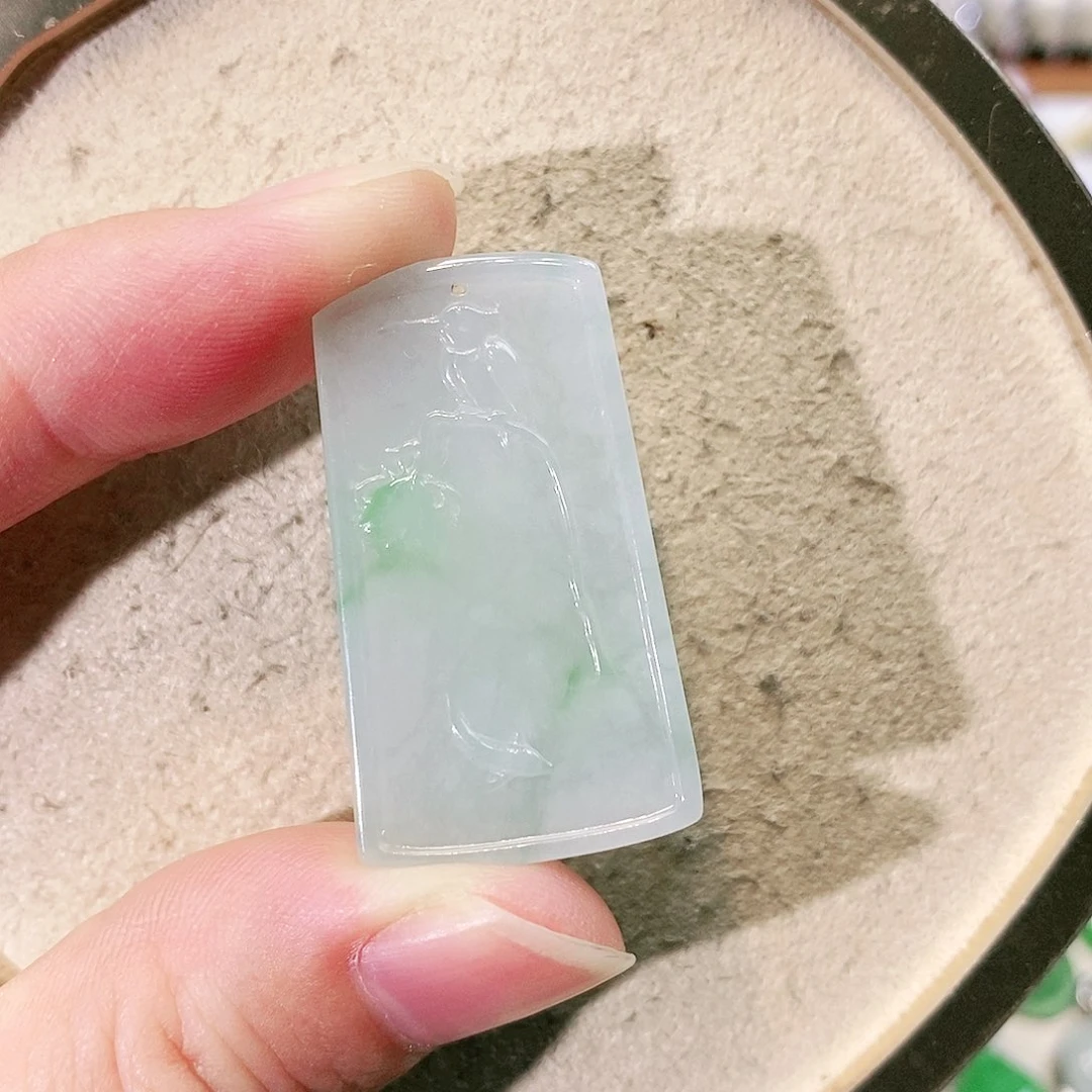【闪购商品】翡翠挂件未镶嵌裸石