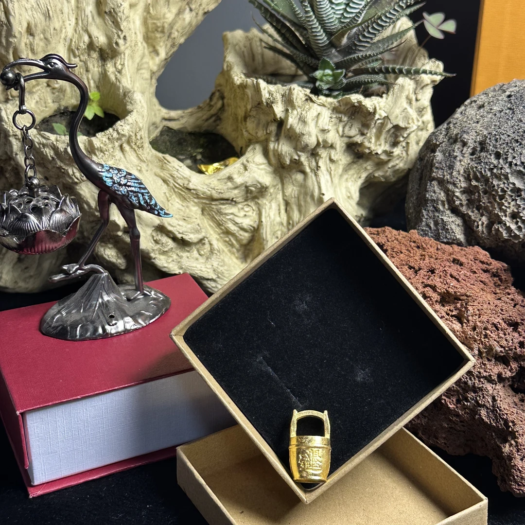 M284-迷你金桶摆件（带礼盒多样性发一件）