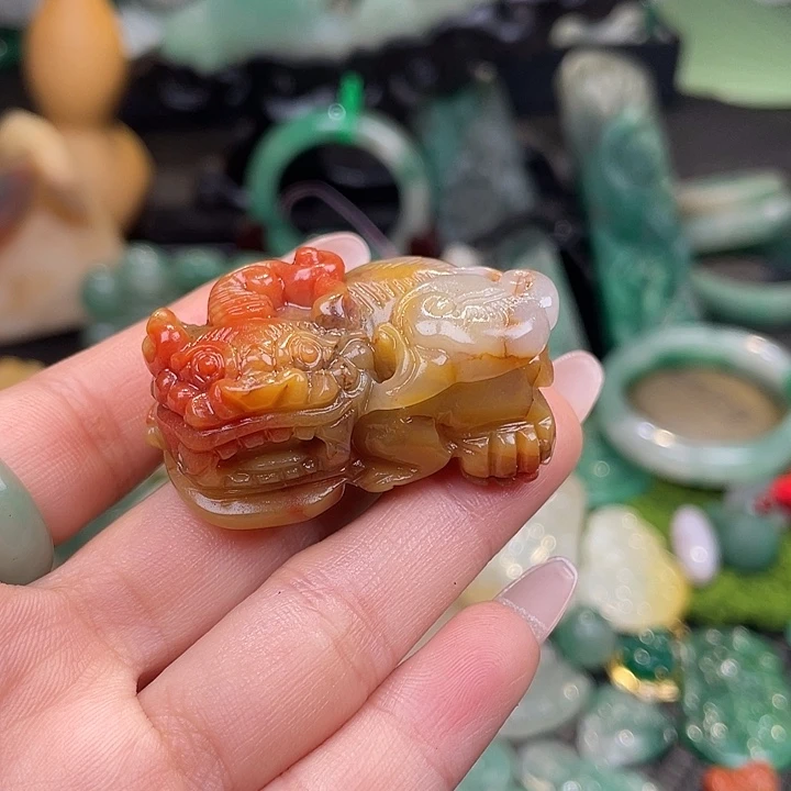 石英质玉未镶嵌吊坠