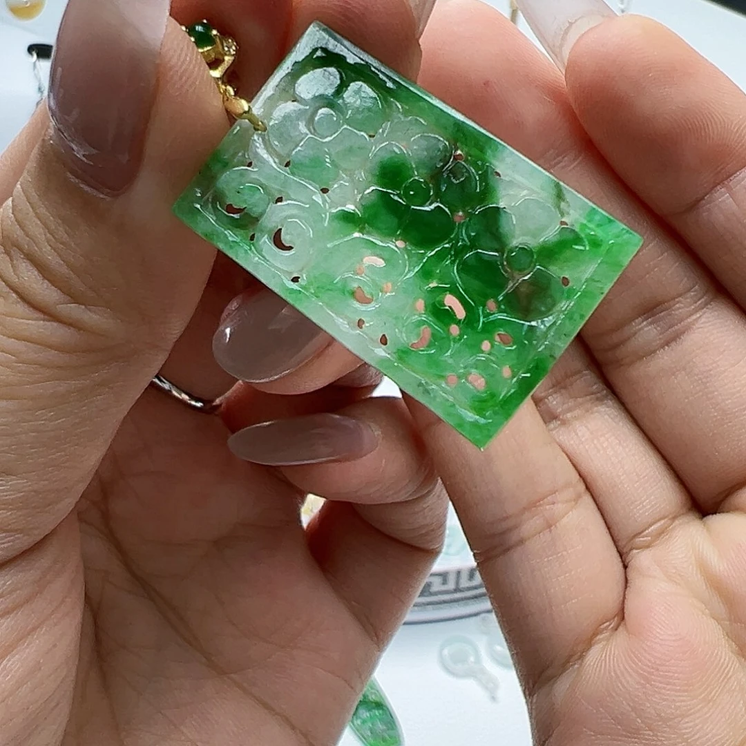 颈饰未镶嵌翡翠胖*天然缅甸A货翡翠