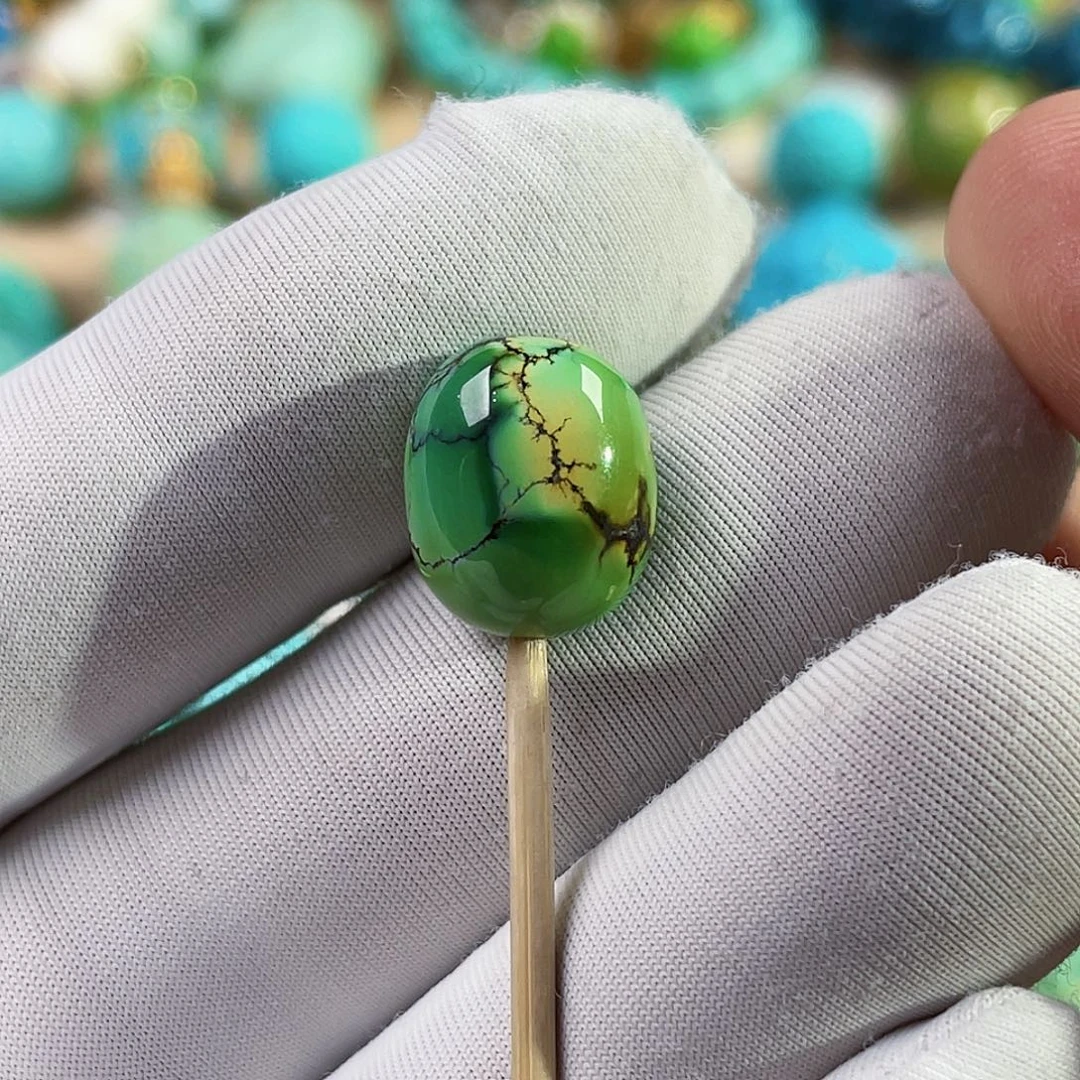 绿松石未镶嵌珠宝奇石11mm