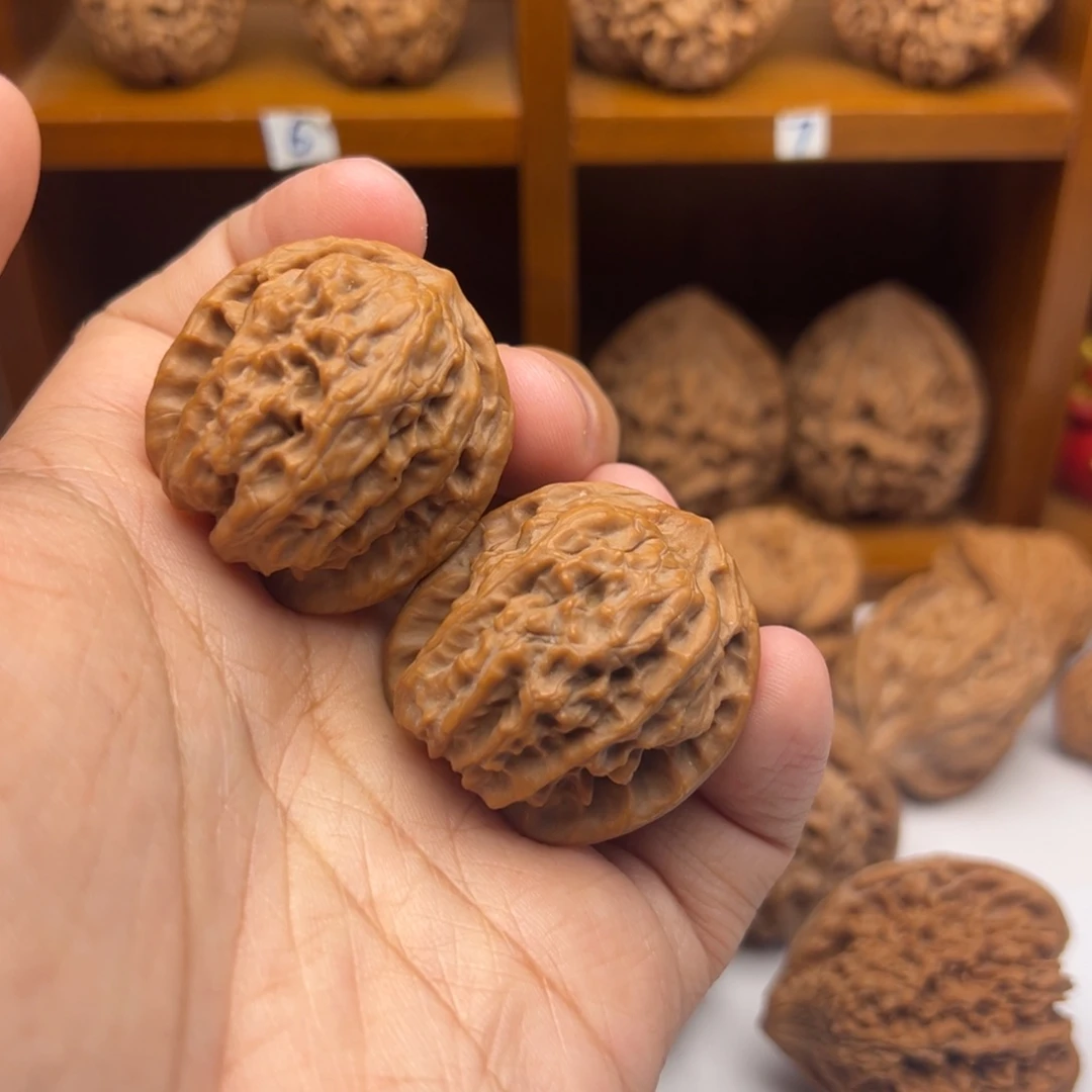 吊坠文玩核桃35全品野狼