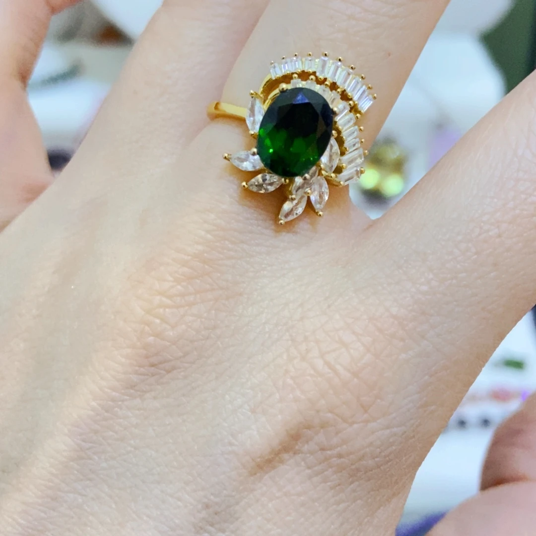 银S925镶嵌透辉石戒指