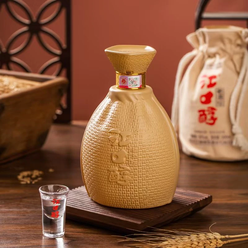 江口醇老酒坛 浓香老窖池传统古法纯粮酿造地标优级52度500ml/瓶