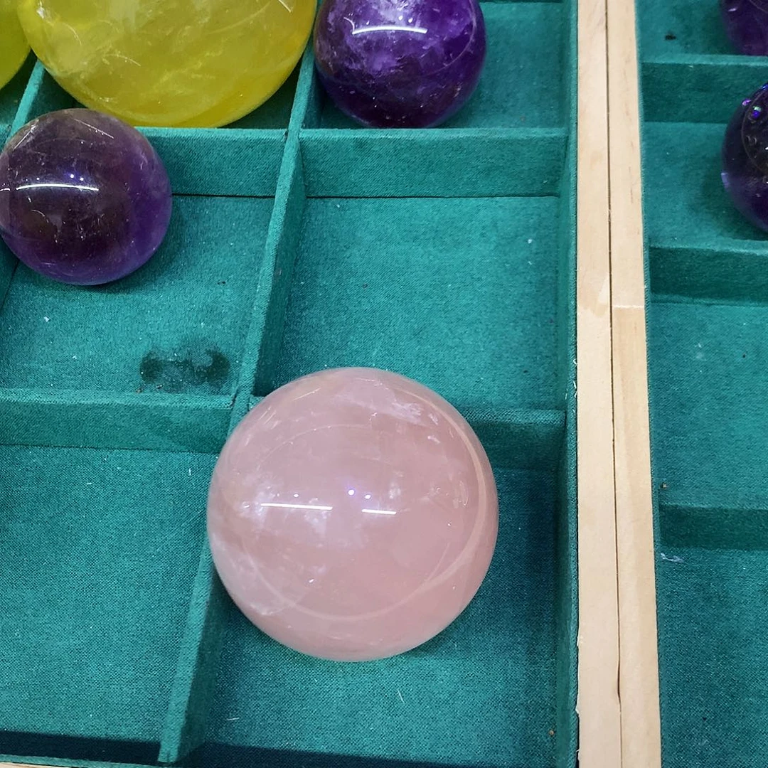 珍***宝大型摆件（非配饰）未镶嵌水晶朱