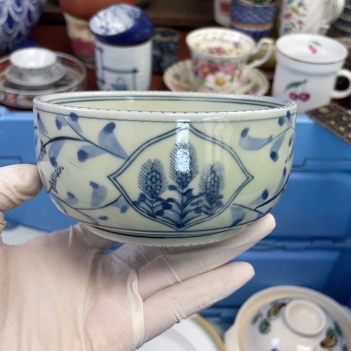 他家瓷器真美…开播了