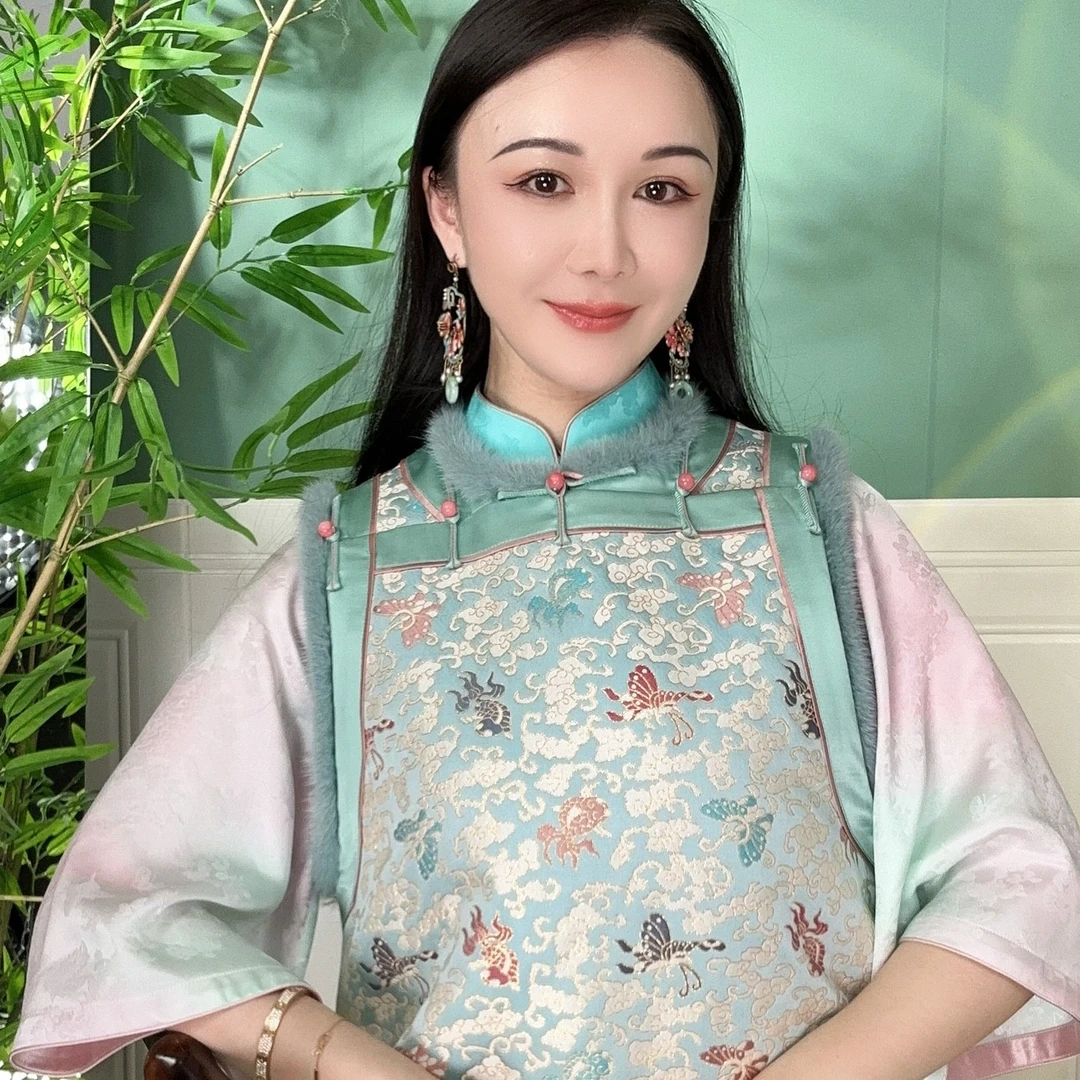 月下微凉｜金鱼闹彩蝶宋锦真丝十三太保背心水貂毛复古女夹棉马甲