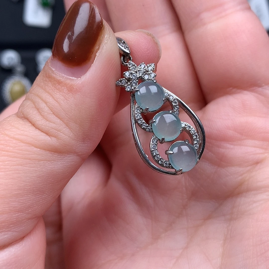 翡翠银S925镶嵌颈饰