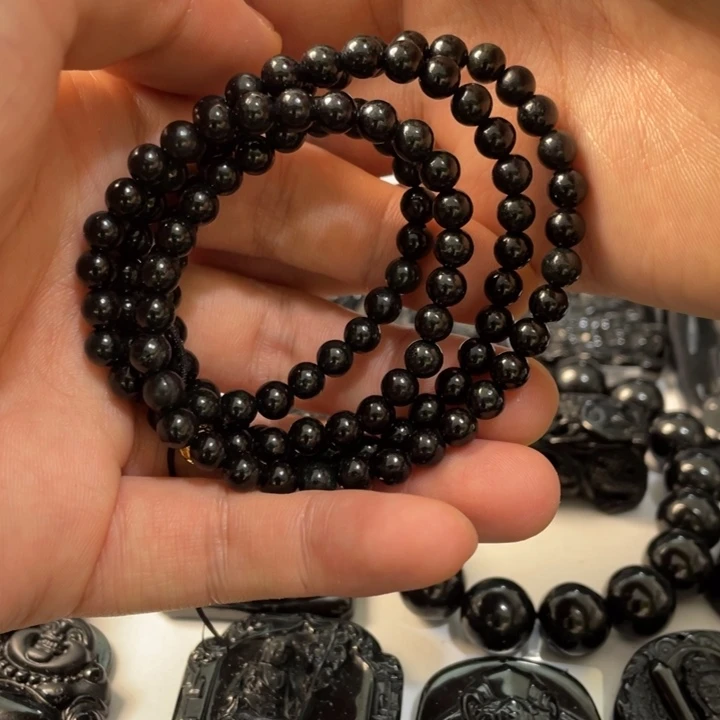 翡翠未镶嵌吊坠(不含链)卡5.8左右